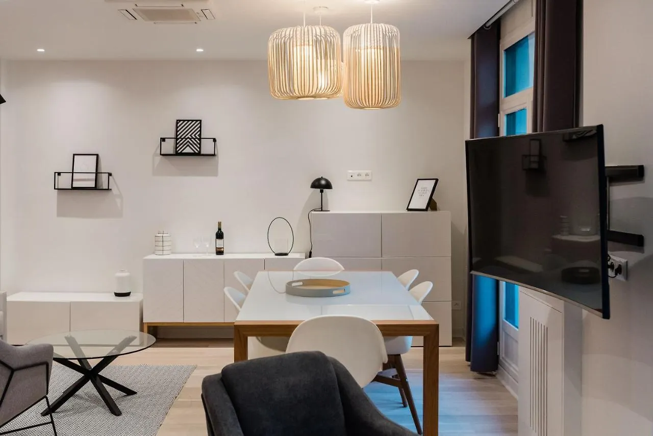 Apartamento Cocteau : Au Coeur De La Rive Gauche, Neuf, Design, 2/4/6 Personnes