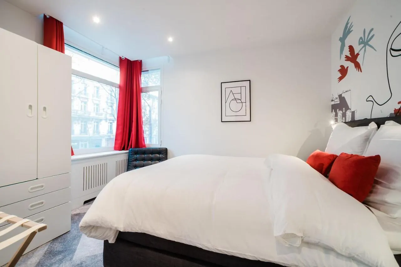 Appartamento Cocteau : Au Coeur De La Rive Gauche, Neuf, Design, 2/4/6 Personnes Parigi